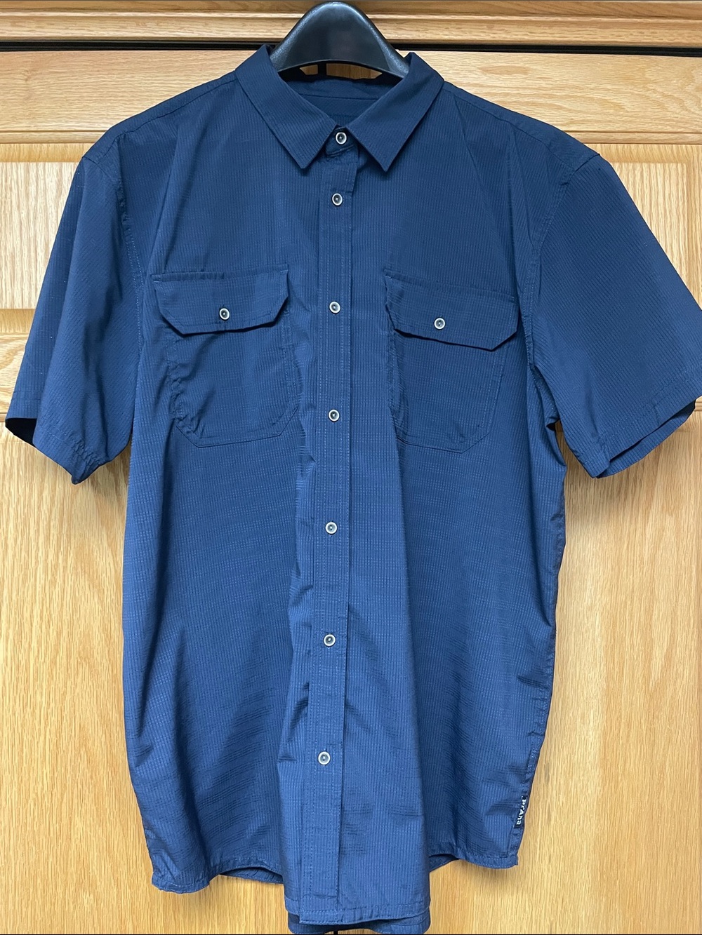 Prana Men's Navy Button-Up Short Sleeve Shirt - Size Large
